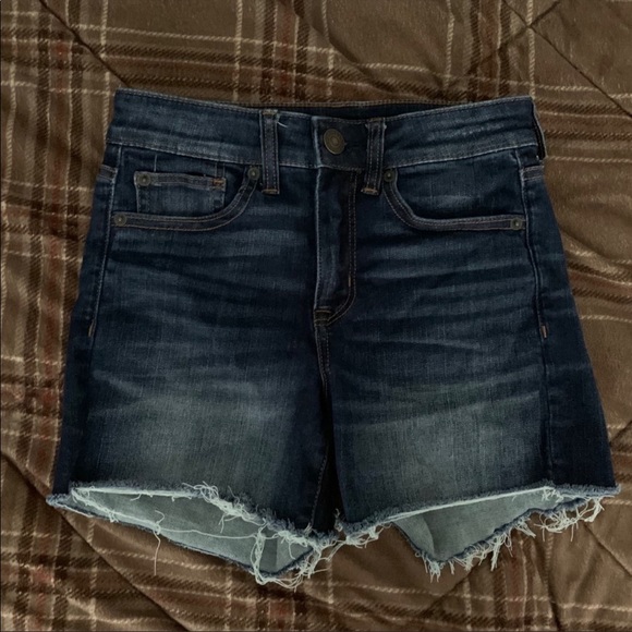 Dark blue American Eagle shorts. - Picture 1 of 3